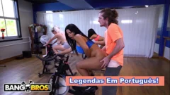 Porno Legendado Safada Sendo Enrabada na Bike da Academia